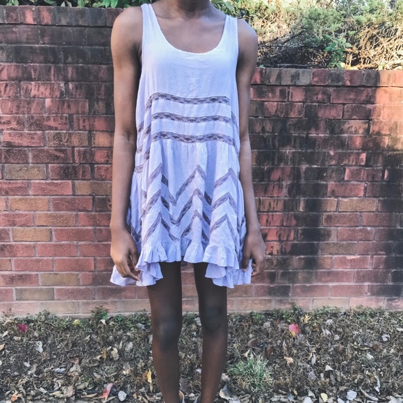 ❌SOLD❌ Voile and Lace dress - Picture 7 of 7